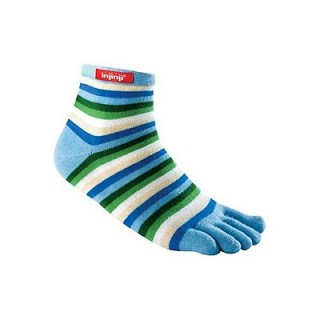 Precio: $2000 Calcetin con dedos cortos para varon y dama, comodos, y 0% cintetico